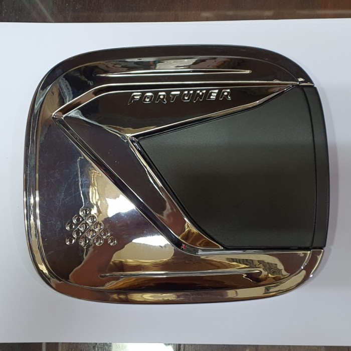 Tank cover chrome model EVO All new fortuner 2016-2021. Aksesoris mobil