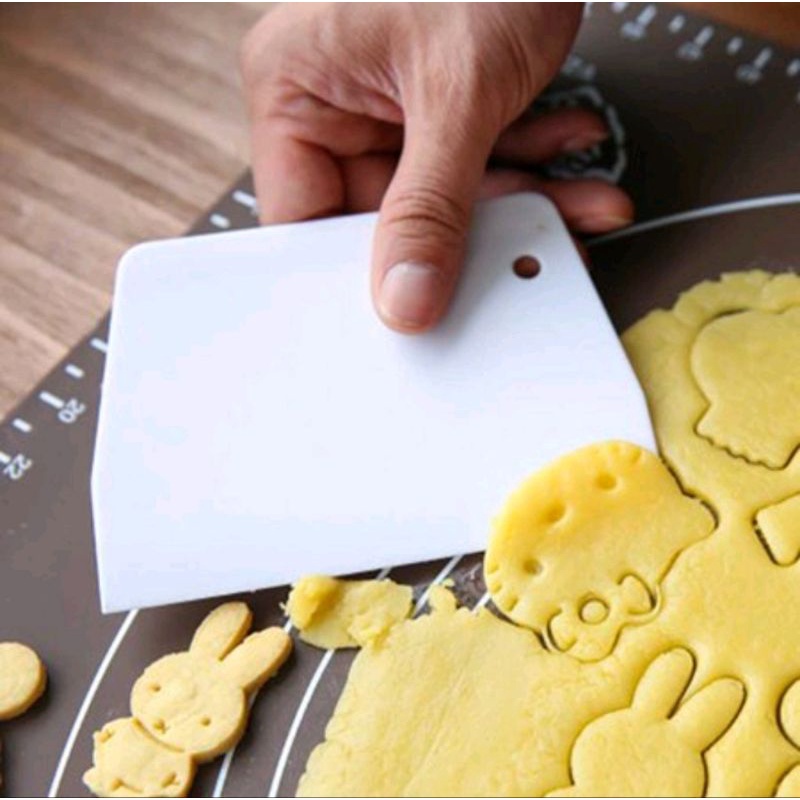 

D754 YBC PEMOTONG ADONAN Dough kue SCRAPPER SCRAPER SPATULA cake MOUSSE FONDANT SMOOTHER