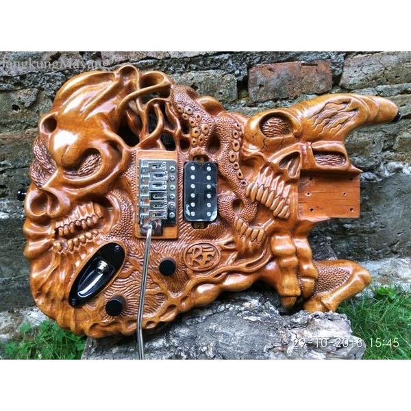 

body gitar ukir kayu mahoni super bahan MENTAHAN TNP KLENGKAPAN fnx007 murah