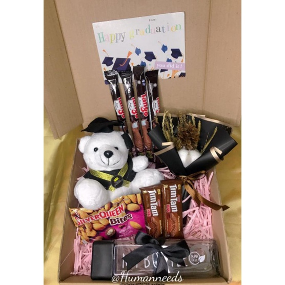 

[ Ready Stock] Kado Hampers Gift Box Kado Ulang Tahun / Sidang / Wisuda Cewek cowok