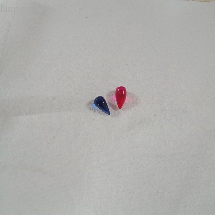 

termurah Batu Merah Delima Lipan Asli Tetes Air merah biru