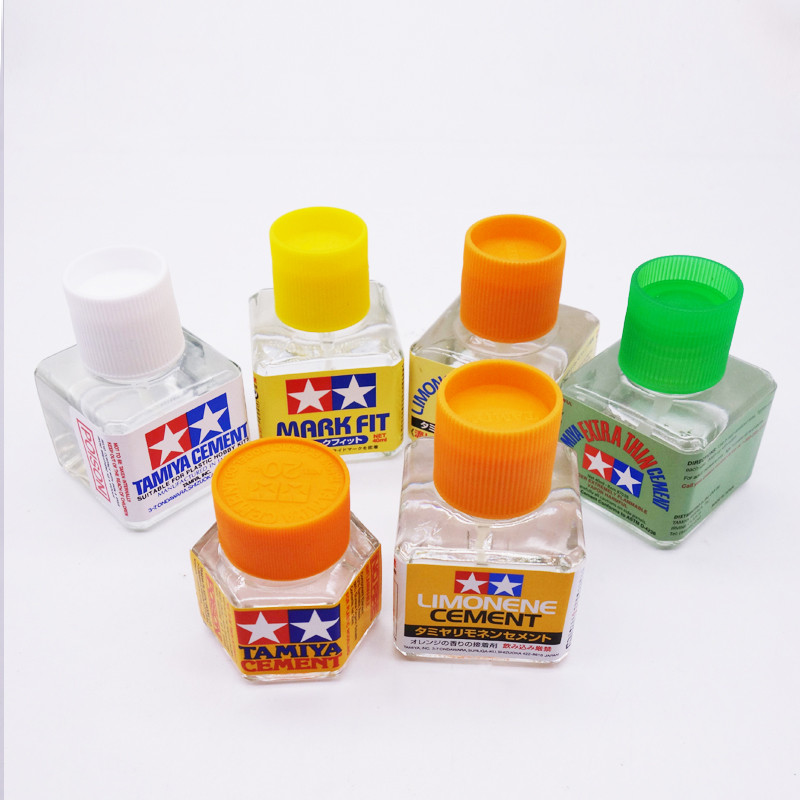 

Tamiya Model tool Model glue flow seam glue Green cover white cover adhesive glue Water paste softener 40ml 12