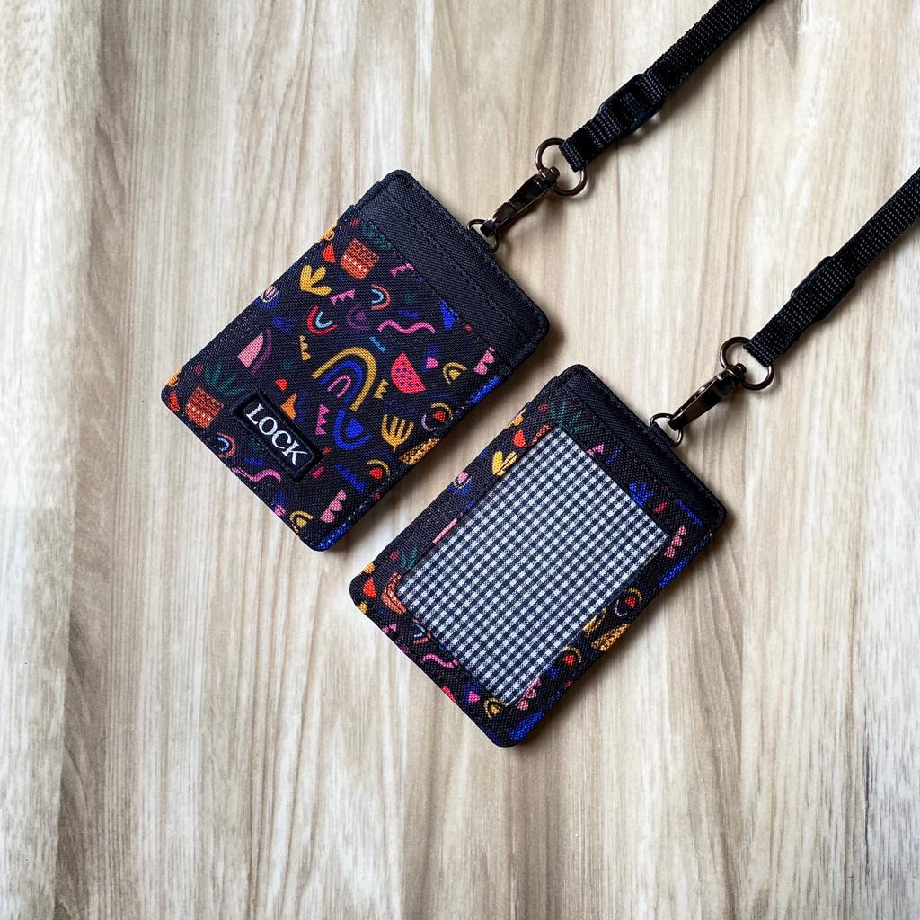 

Gantungan ID Card Kantor Kasual Kalung Name Tag Holder Lanyard Anti Air Pria Wanita LST039