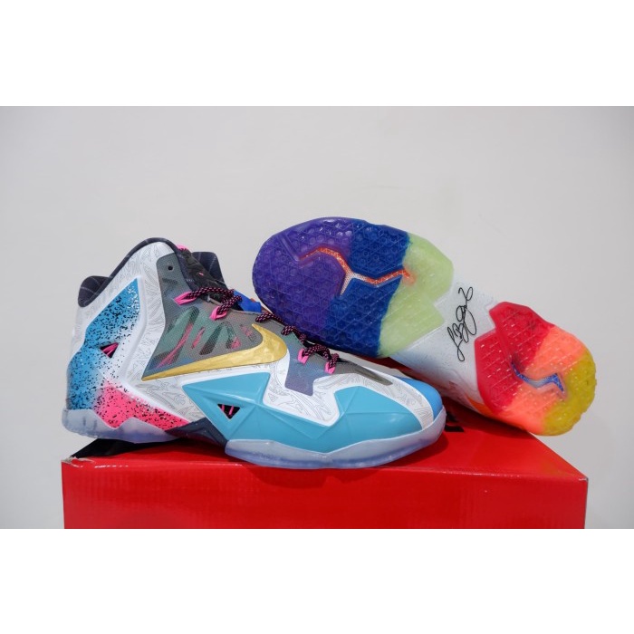 Terlaris ✨ -SEPATU BASKET NIKE LEBRON11 HIGH WHAT THE - 40