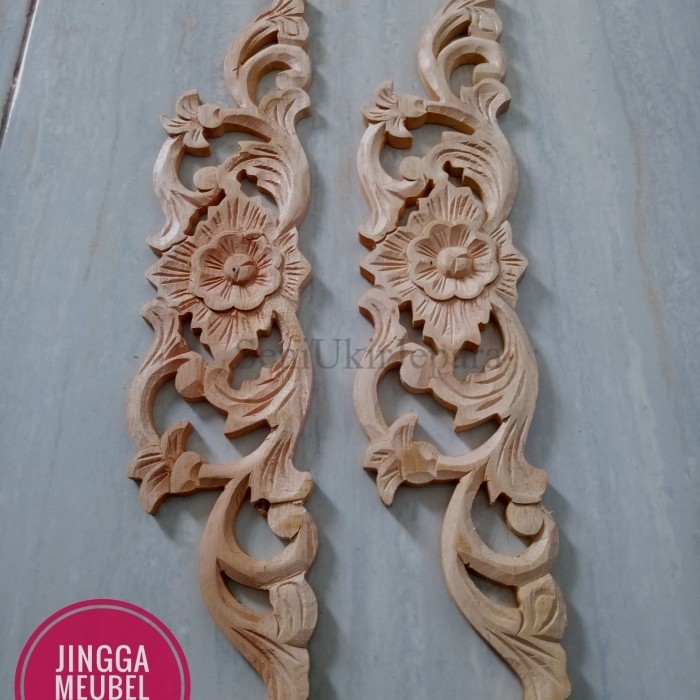 Ornamen Ukir Ornamen Kayu Pajangan Hiasan Dinding Ukir Kayu SU3243