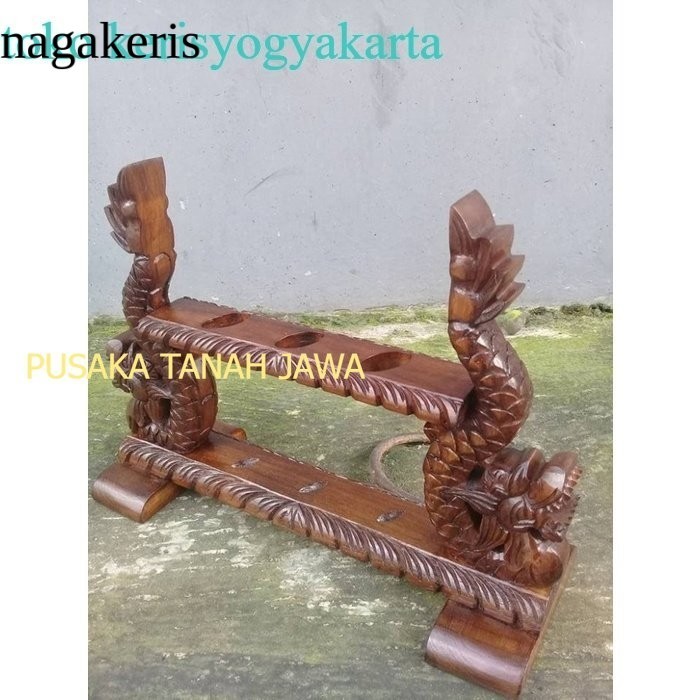 

Jagrak Minimalis Murah 3 Keris Antik Termurah terlaris