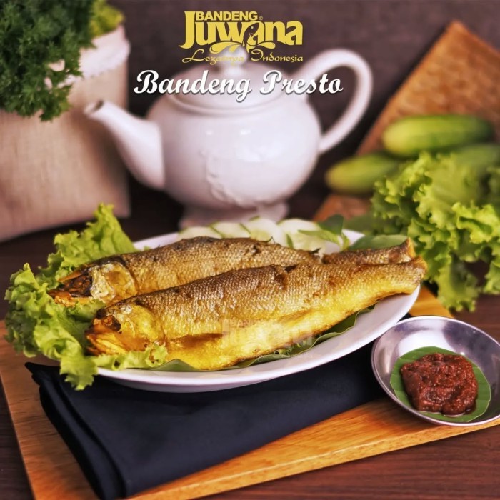 

Bandeng Presto Juwana Duri Lunak Asli Khas Semarang Vacuum 1 box isi 2 Ikan Asap Oleh Oleh - Duri Lunak