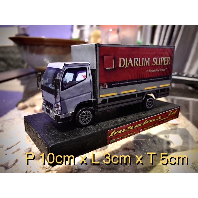 Miniatur Truck Box DJARUM SUPER Kecil Skala Hotwheels (1:64)  By Tiwi Barabus