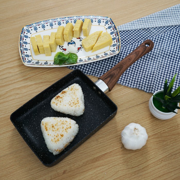 Pero Tamagoyaki Square Egg Pan / Wajan Telur Omlet - Black 13x18cm