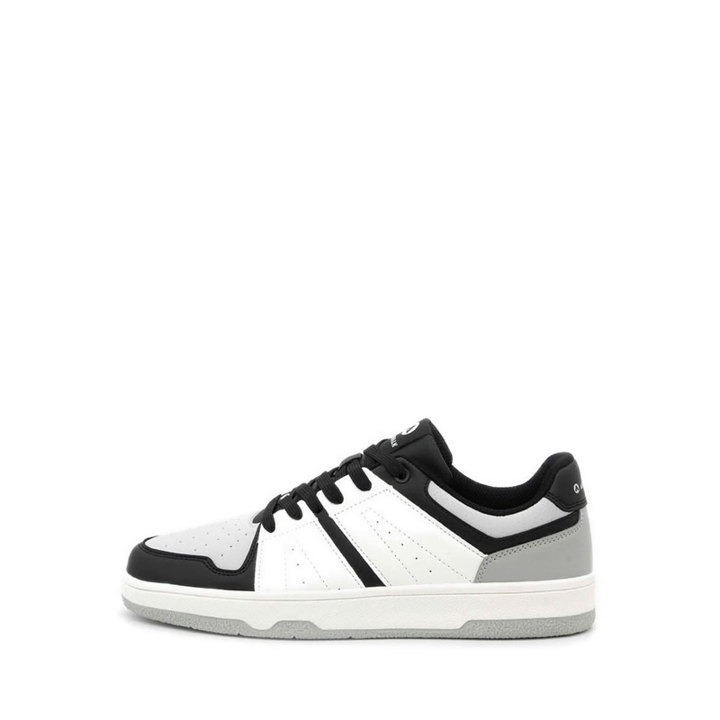 Airwalk Buffalo Men's Sneakers- White/Black