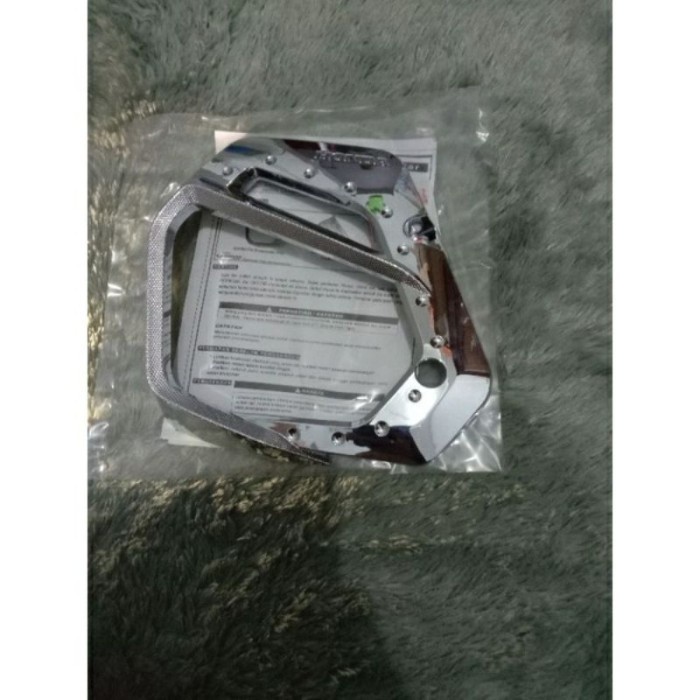 [BISA COD] Garnish croom tutup radiator vario techno 125 lama KZR original