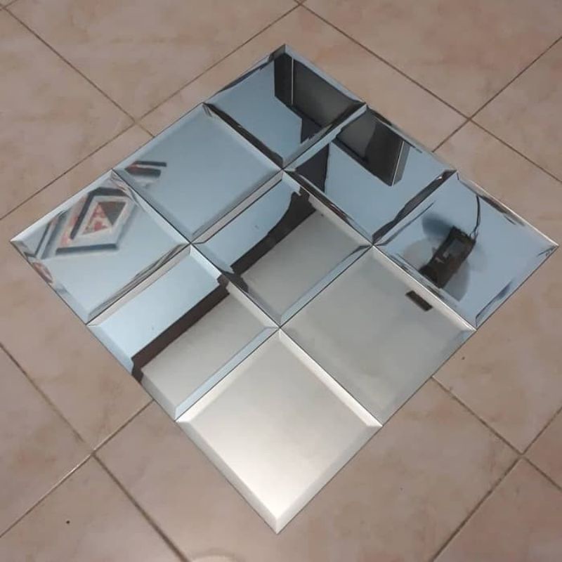 Kaca cermin Bevel 20 x 20 cm tebal 5mm Bevel 1cm - Pusat Kaca Bevel