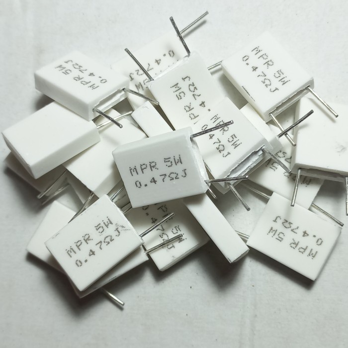 

R kapur gepeng bpr 0.47ohm 0,47ohm 0.47 0R47 5w 5watt 5 watt Resistor 0,47 5wat wat