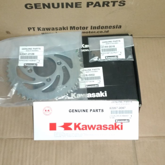 Gear set Kawasaki Zx130 An130b Original