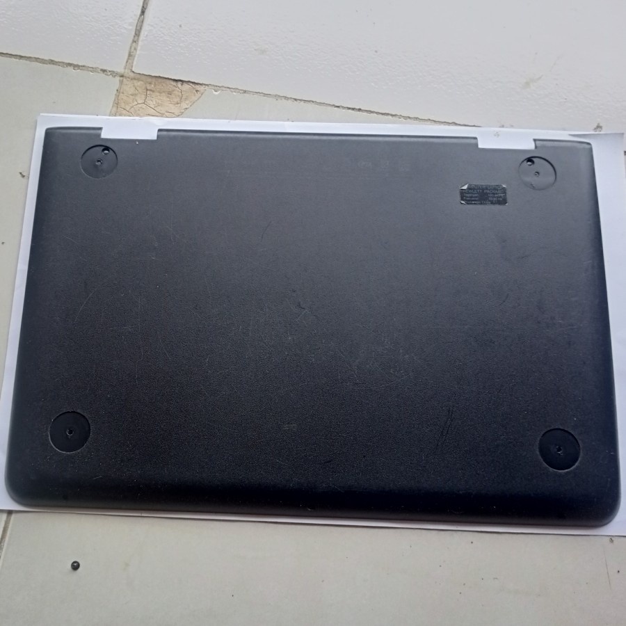 casing d casing bawah button case laptop notebook hp 11 x360 360