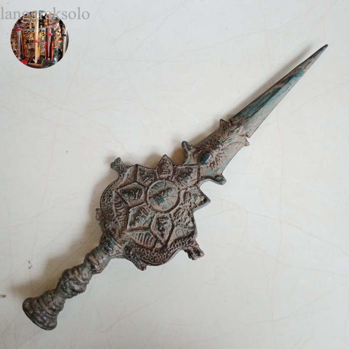 

Tombak Naga Kembar Surya Majapahit Antik Langka antik