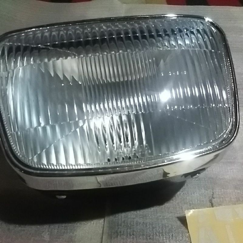 Lampu lampu depan rx king new Reflektor Rx King new ada marking YAMAHA seperti ori