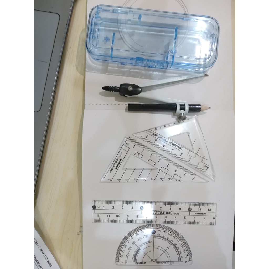 

Jangka Set Penggaris Sekolah – Set Matematika Lengkap untuk Pelajar & Mahasiswa