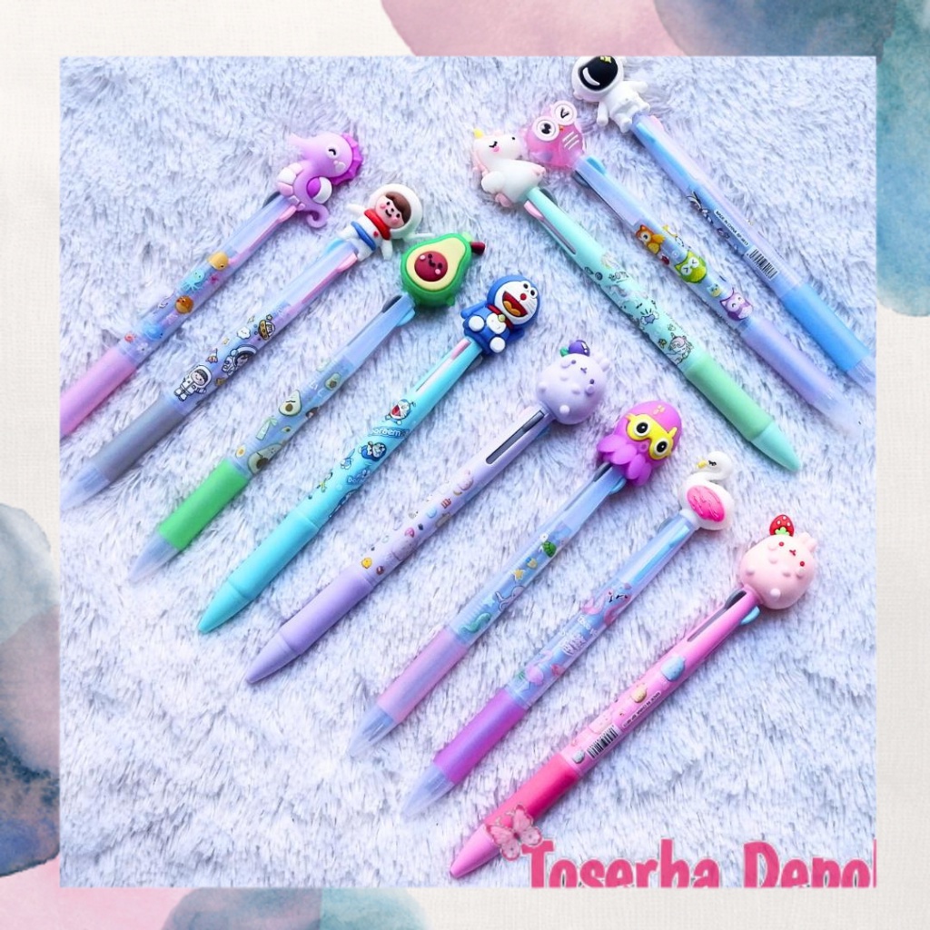 

Pulpen Tulis PULPEN 3 WARNA KARAKTER Motif Random Lucu Tinta Hitam