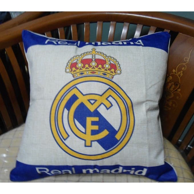 Bantal sofa club bola REAL MADRID