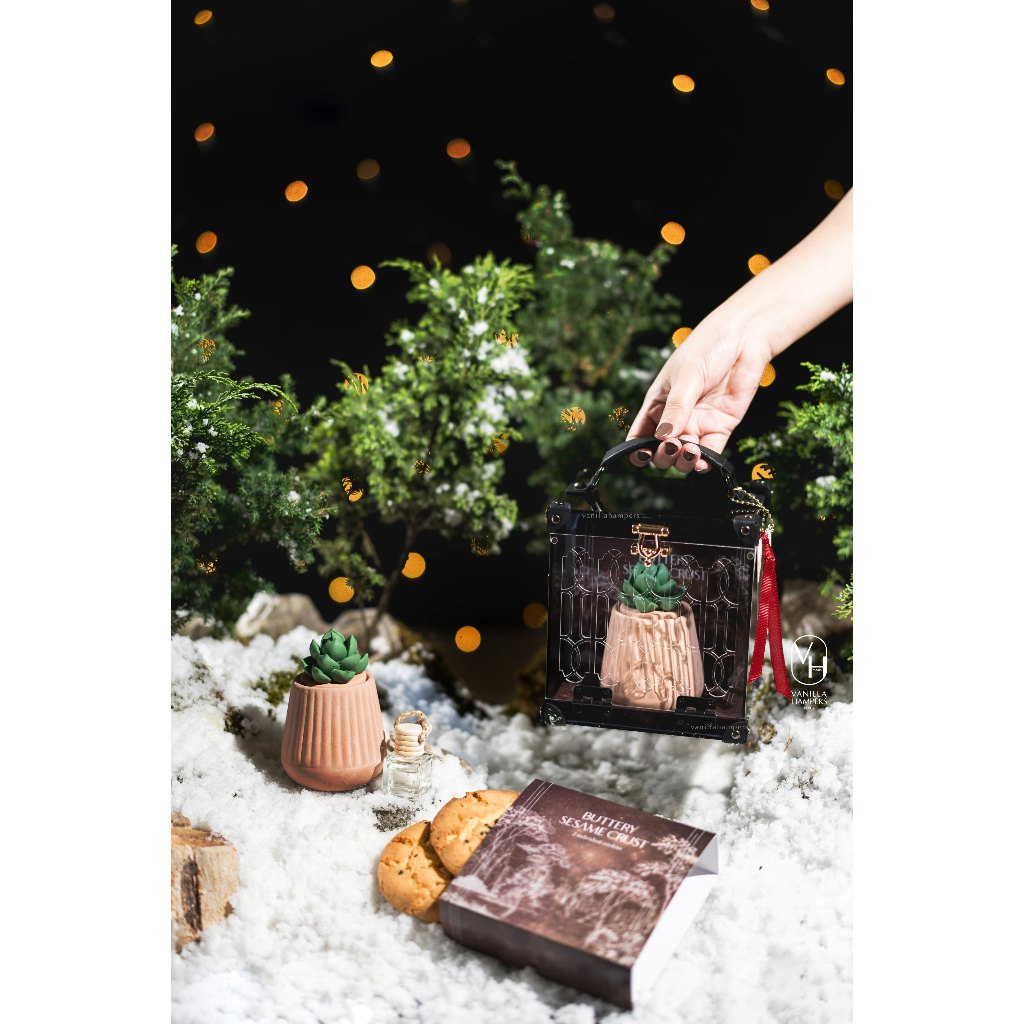 

Moonbeams | Christmas 2023 by Vanilla Hampers
