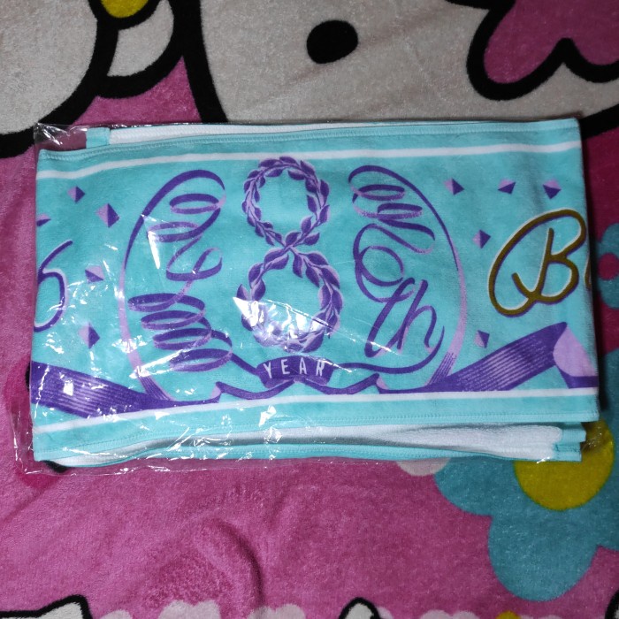 OFFICIAL Towel Nogizaka46 8th Birthday Live