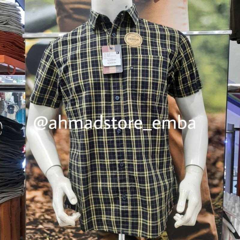 Kemeja Emba classic /kemeja pendek polos /kemeja motif pendek /kemeja dua saku /kemeja emba /emba ma