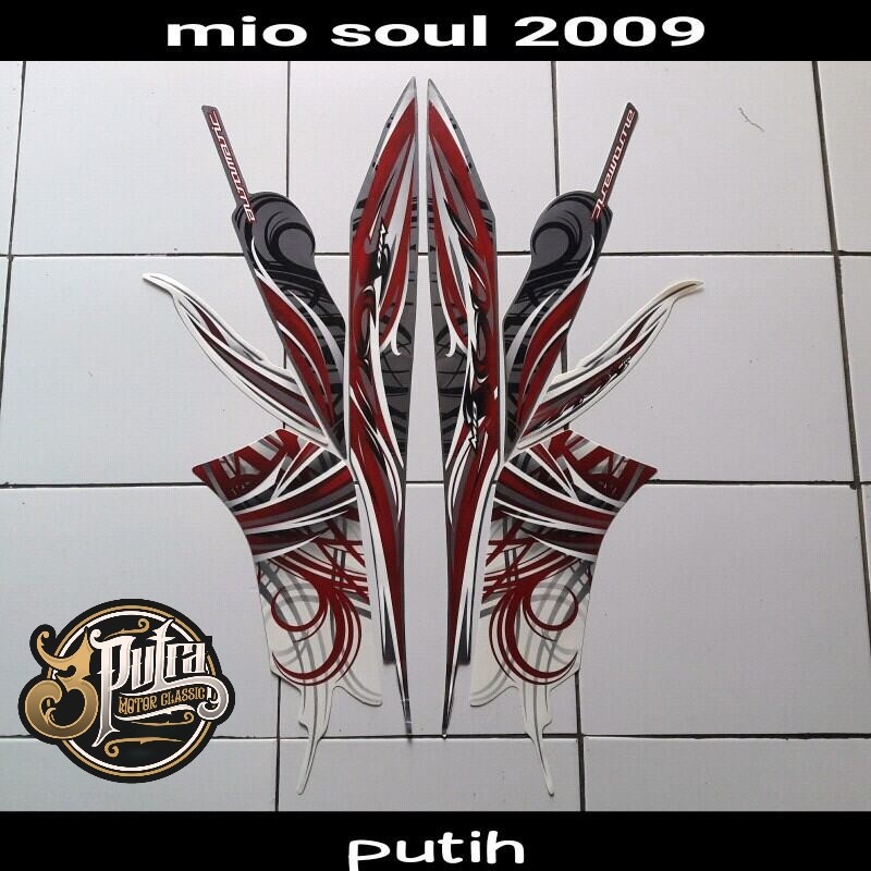 Stiker Sticker Striping Lis Body Polet Motor mio soul gt 2009 putih