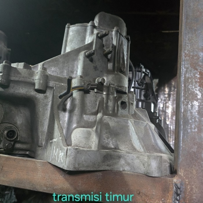 Transmisi Persneling Gear Box Timur Timor Manual