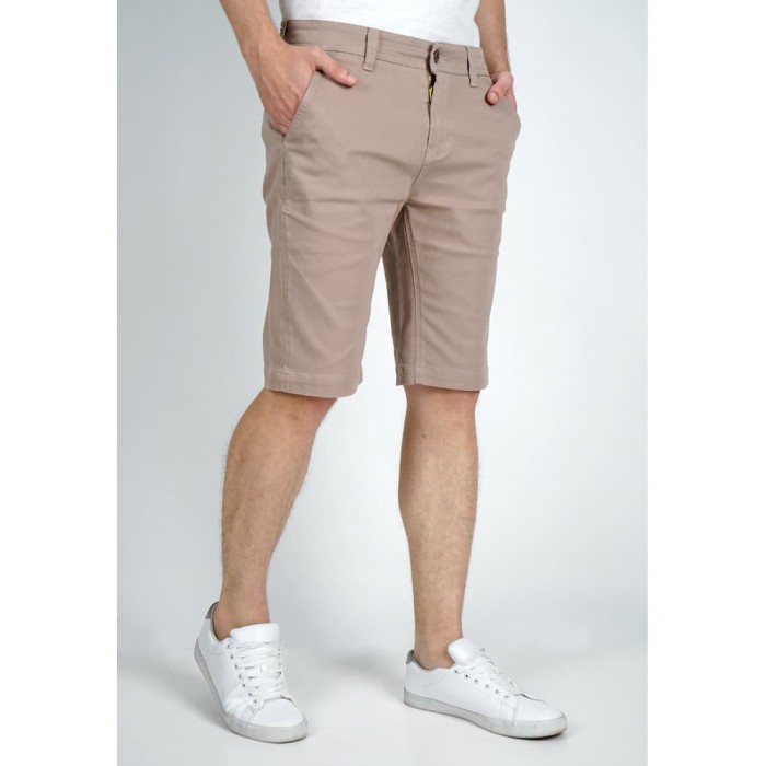 Celana pendek chino pria lois jeans original 20