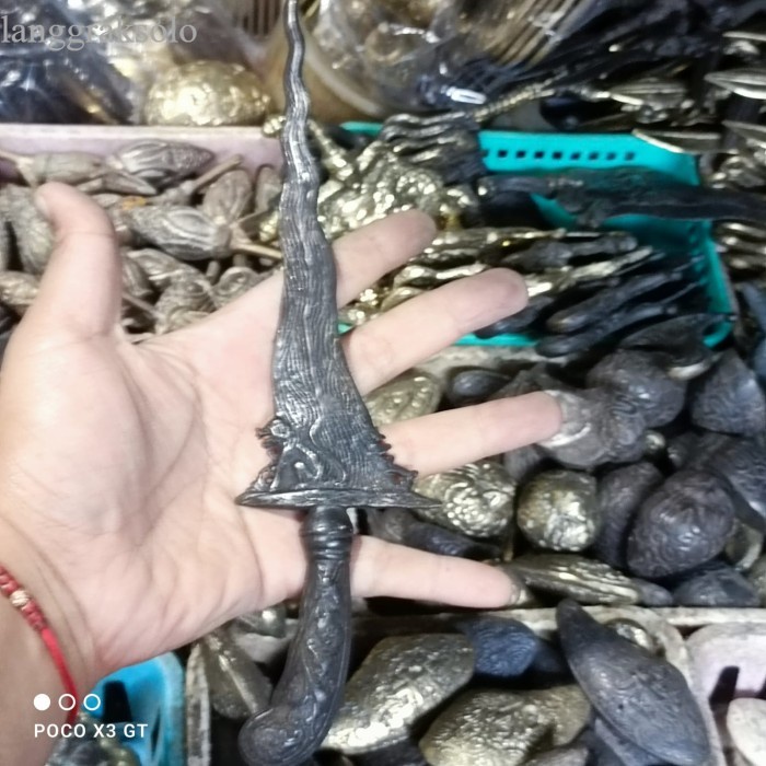 

keris panimbal singo full kuniingan bkn megantoro sengkelat kamarogan antik