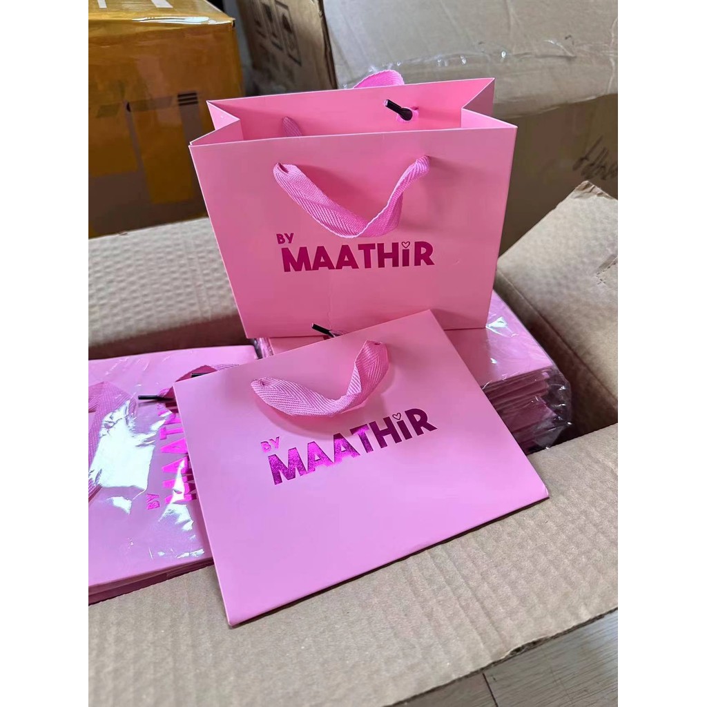 

Custom pink Shopping paper gift bags printed logo personalized design accept card paper bags with handles