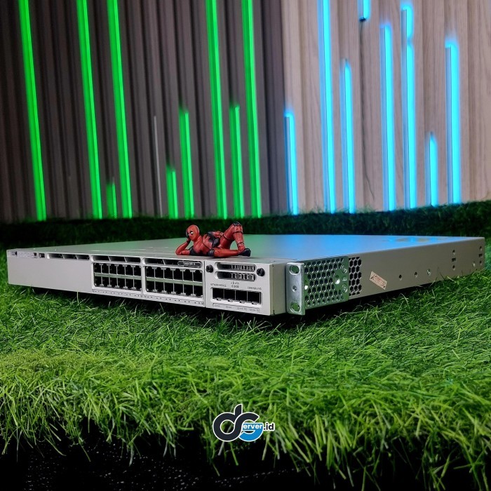 Cisco Catalyst 3850 WS-C3850-24T-L C3850-NM-2-10G