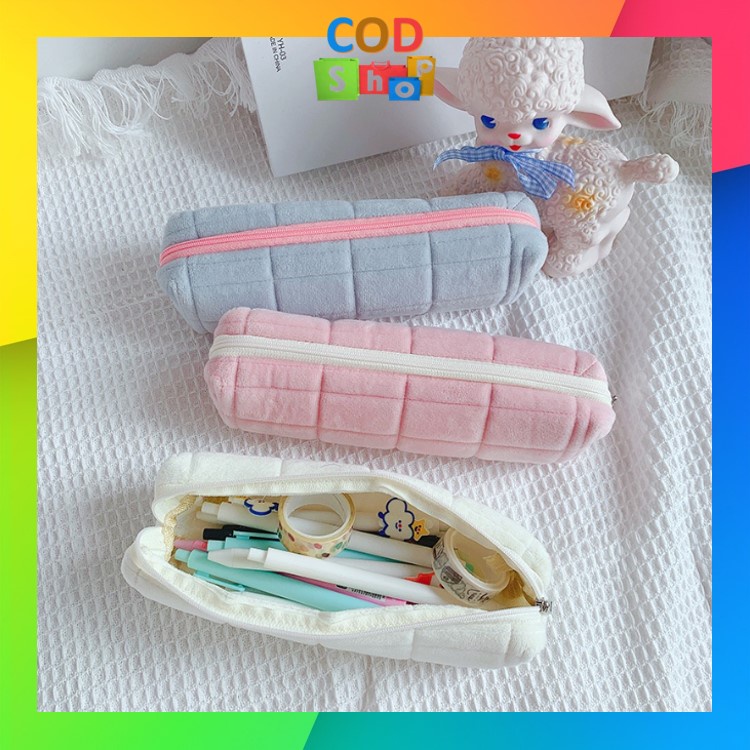 

COD - T5958 Tempat Pouch Pillow Korea / Kotak Pensil Sleting Velvet Aesthetic Pastel / Kotak Pensil Bulu / Make Up Pouch