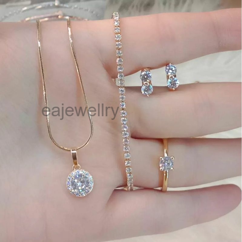 Satu Set Perhiasan Titanium, MEWAH & ELEGAN, Kalung, Anting, Cincin, Gelang Wanita Anti Karat, Anti 