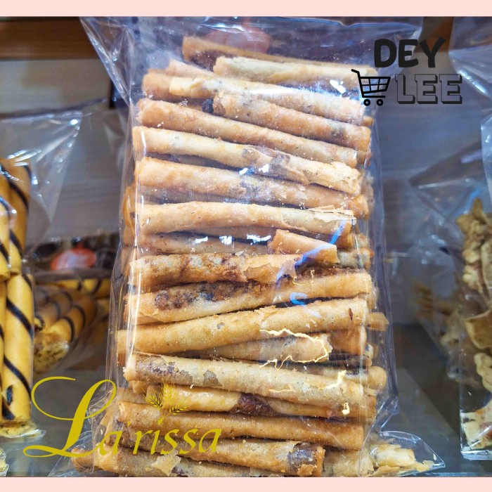 

LARISSA Keripik Pisang Aroma Snack Cemilan Bandung