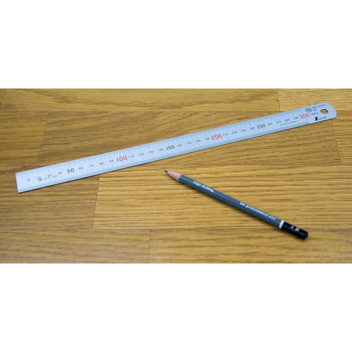 

SHINWA Penggaris Stainless Steel 30 cm 13013 Rule Hard Chrome