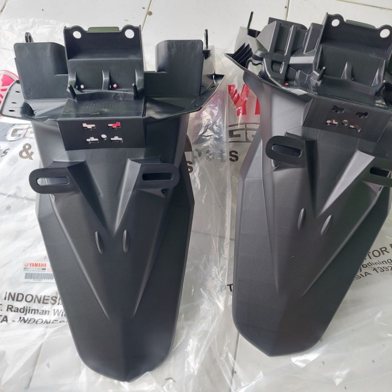 Spakbor belakang nmax n max old original yamaha 2dp f1611 00 10