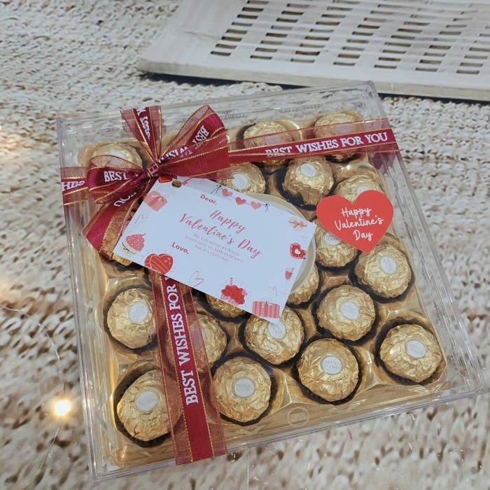 

Cokelat Valentine Ferrero Rocher isi 24 / chocolate ferrero rocher T24 - 24 pcs IS