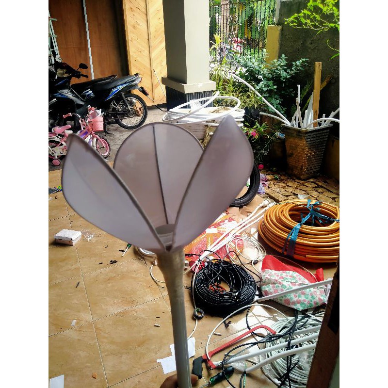 Lampu Dekorasi Pipa elastis kap Tulip Fitting Jerman E27