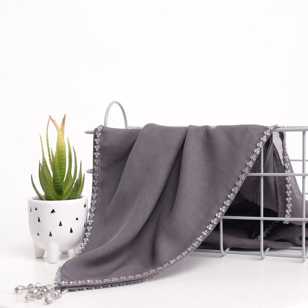 Prive Syahrini - Tiqasya Diamond Paris Japan Premium Scarf