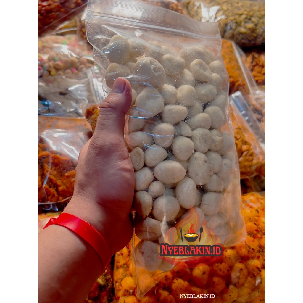 

KERUPUK IKAN TENGGIRI / KERUPUK BASO BERAT 250 gram - AGEN SNACK MURAH _ NYEBLAKIN ID