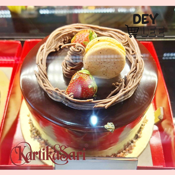 

KARTIKASARI Hazelnut Caramel Cake 15cm Kue Ulang Tahun Bandung
