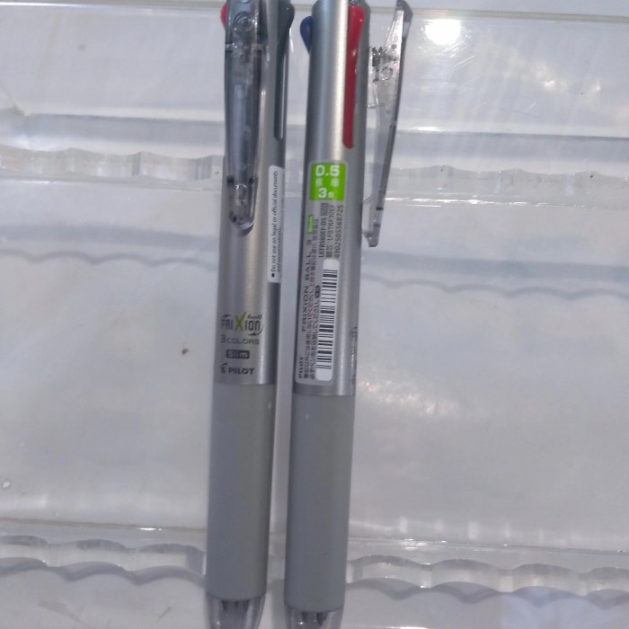 

PILOT FRIXION CLICKER 3 IN 1/ PULPEN 3 WARNA - Silver