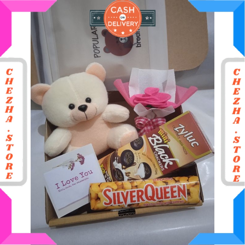 

BINGKISAN KADO ULTAH PASANGAN PACAR ISTRI MANTAN ISIAN MINI DAN BESAR / Hampers Kado Ulang Tahun Cewek /KADO HADIAH WISUDA / KADO PACAR / HAMPERS BONEKA ULANG TAHUN COKLAT / SNACK BOX / Buket Jajan Buket Boneka Hampers/ BONUS GIFT CRAD UCAPAN