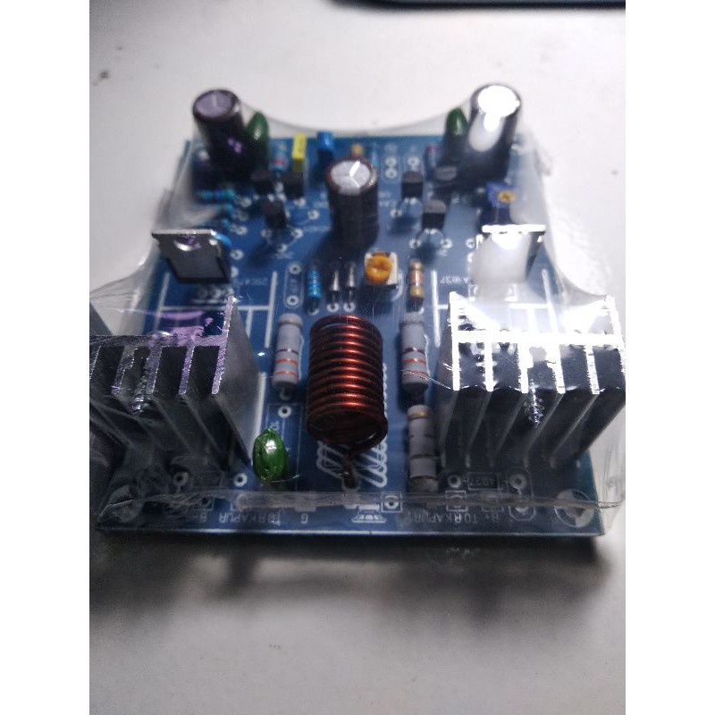 KIT Power amplifier Yiroshi mini