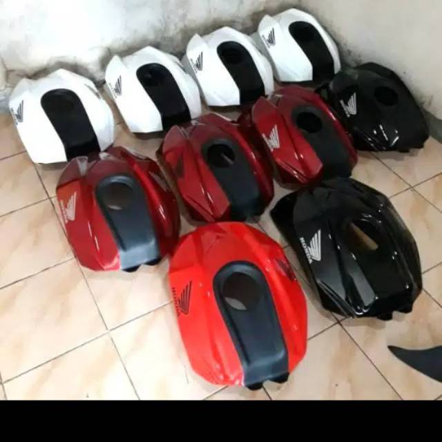 COVER Tangki CB 150 old Model CBR 250 kondom tangki CB 150r kondom tangki cb 150 cover tangki CB 150