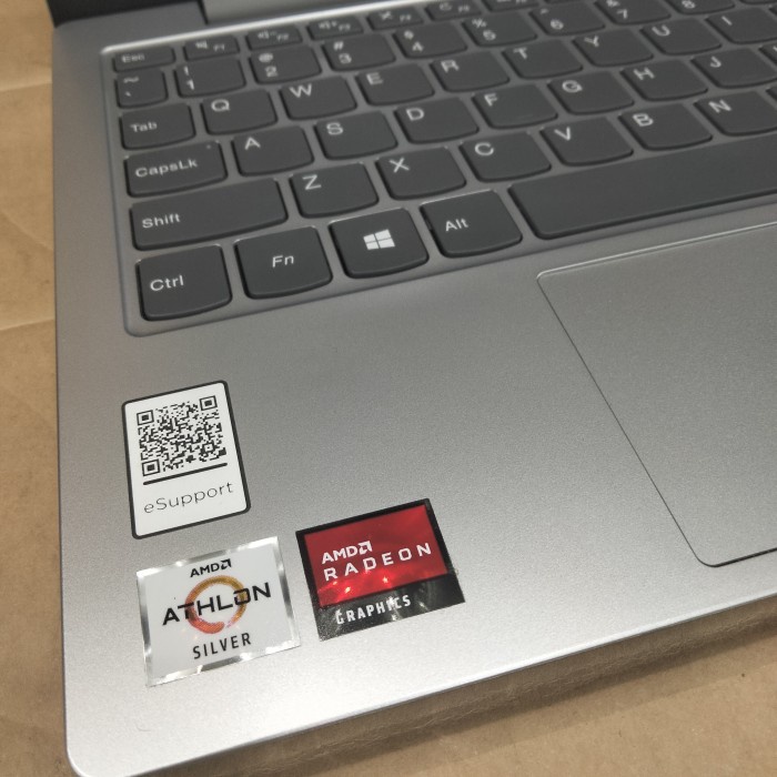 Laptop Lenovo Slim 1 Amd Athlon Silver 3050E RAM 4 GB SSD 256GB