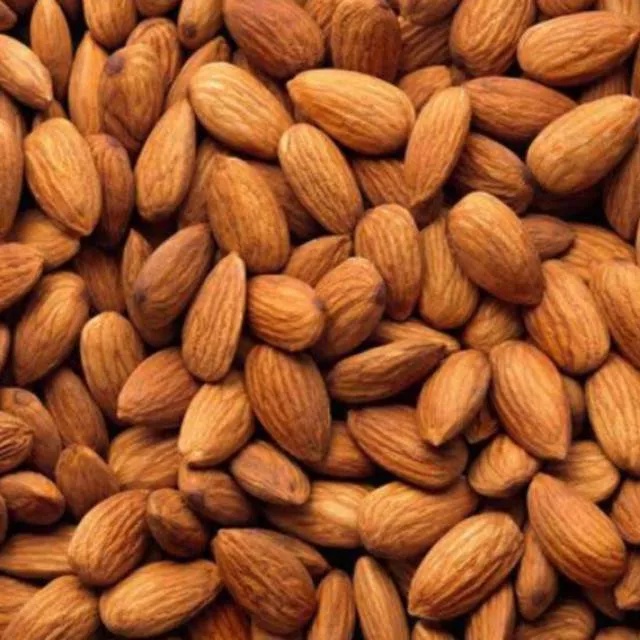 

KACANG ALMOND 1 kg dan 500 gr Oleh - Oleh Haji dan Umroh Rani Collection