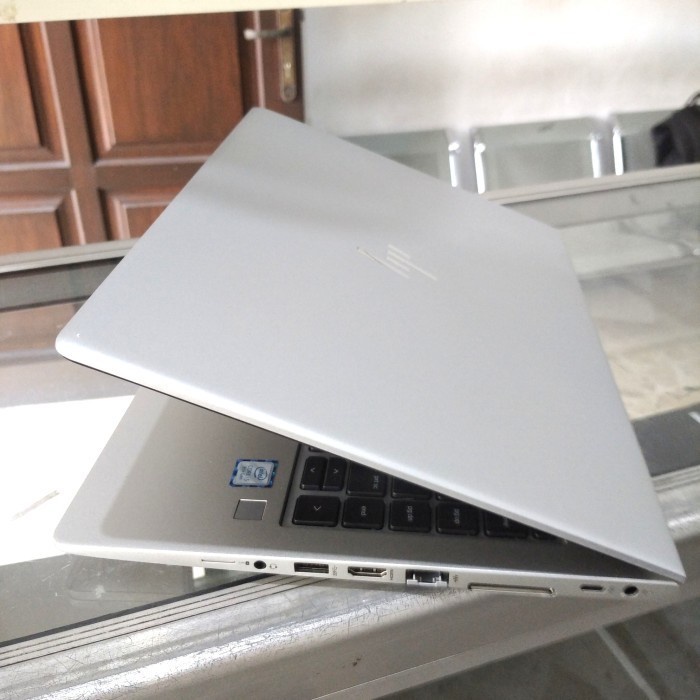 Laptop slim HP 840 G5 core i7 GEN8 SSD 512gb Ram 8GB murah